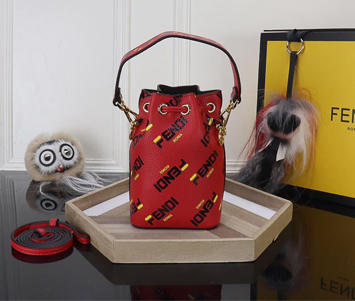 FENDI芬迪 新款 Fendi MINI BUCKET 雙F經典女包 可手提 亦可斜挎 8880  fd1791