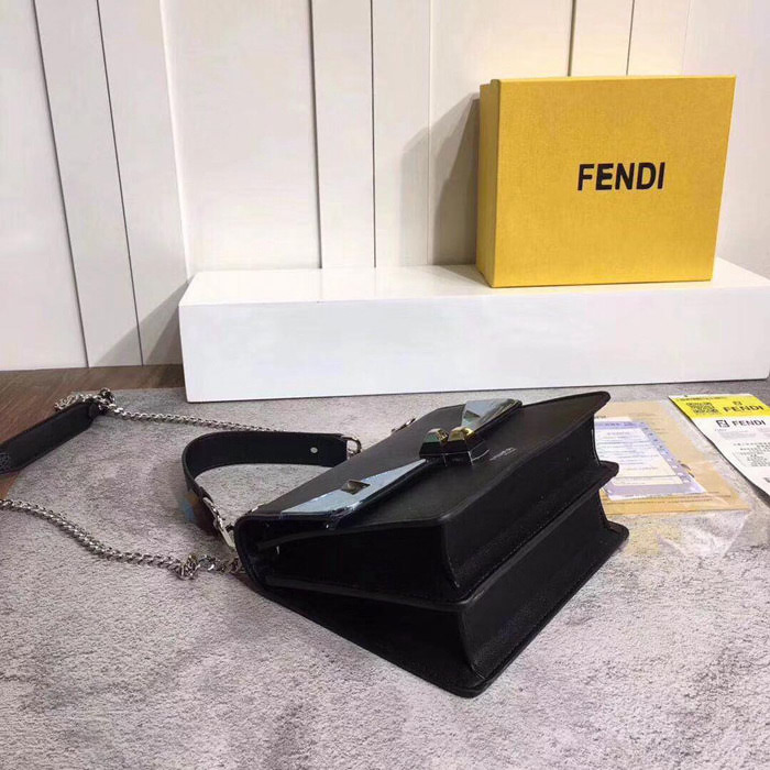 FENDI芬迪 大號小號 最新FENDI芬迪走秀款 KANI鉚釘金屬怪獸 手提肩背包  fd1815