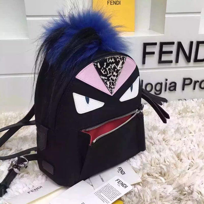 FENDI芬迪 黑色女款雙肩包 狐狸毛和山羊毛毛冠  fd1838