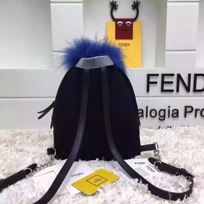 FENDI芬迪 黑色女款雙肩包 狐狸毛和山羊毛毛冠  fd1838