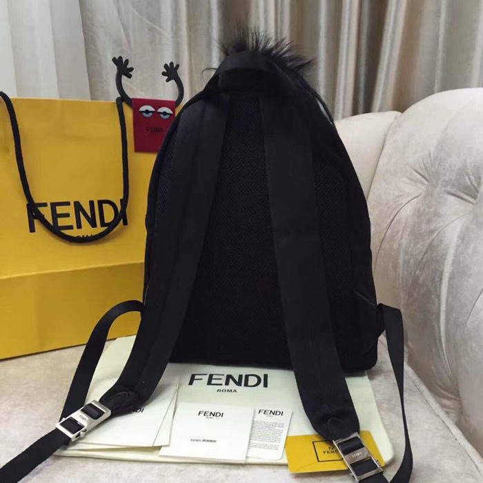 FENDI芬迪 蟒蛇皮 黑色女款雙肩包 狐狸毛和山羊毛毛冠  fd1851