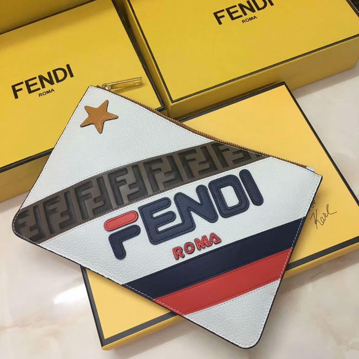 FENDI芬迪 原單 小怪獸新款手包 原版牛皮 潮男潮女必備單品  fd1855