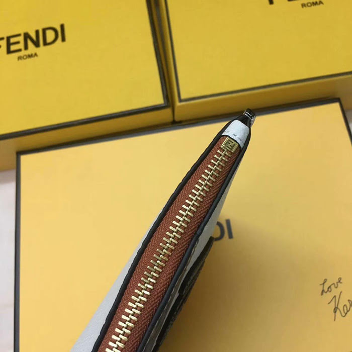 FENDI芬迪 原單 小怪獸新款手包 原版牛皮 潮男潮女必備單品  fd1855