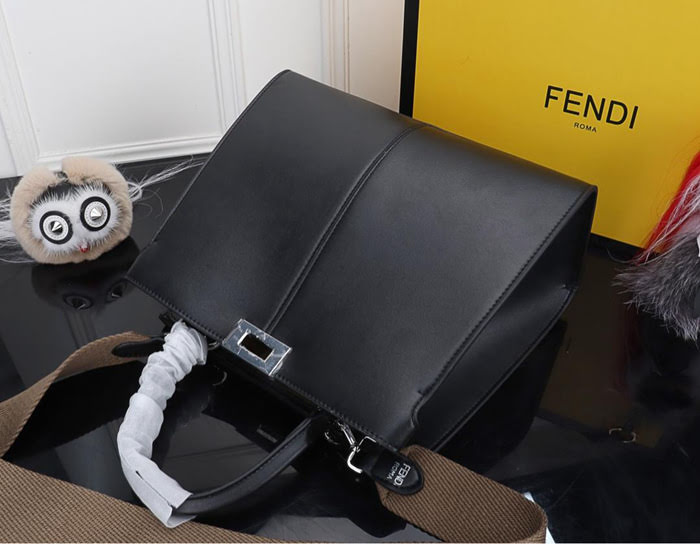 FENDI芬迪 全新Peekaboo X-Lite系列手袋 手提肩背包 3306  fd1858
