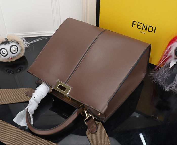 FENDI芬迪 全新Peekaboo X-Lite系列手袋 手提肩背包 3306  fd1859
