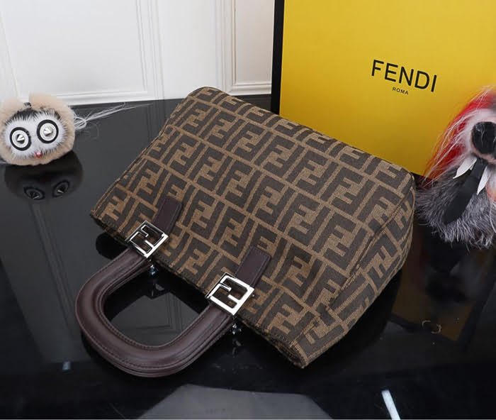 FENDI芬迪 銀扣配黑 經典款式 百搭焦糖色配咖啡色牛皮 搭配雙Flogo經典 大F字母手提包包  fd1860