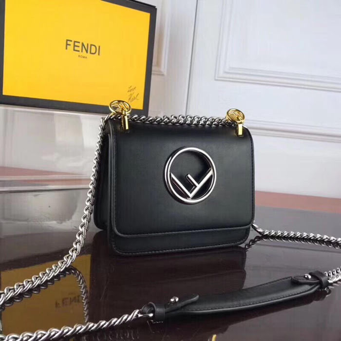 FENDI芬迪 小號 KAN I手袋 多色牛皮 可斜背或手拿 8805純黑  fd1886