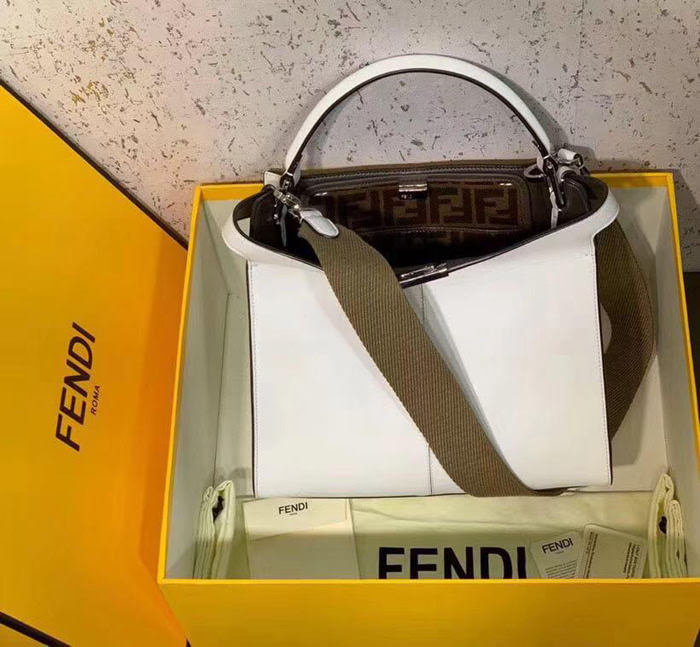 FENDI芬迪 新款Peekaboo X-Lite系列手袋 可手提肩背 3306  fd1894