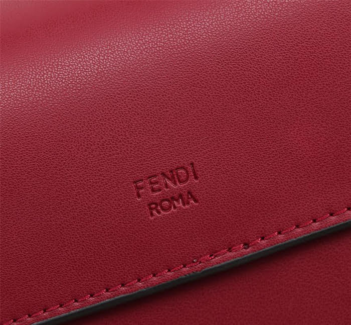 FENDI芬迪 FENDI KAN I手袋 飾以最新FENDI F LOGO 經典雙F圖案 可斜背或手拿  fd1897