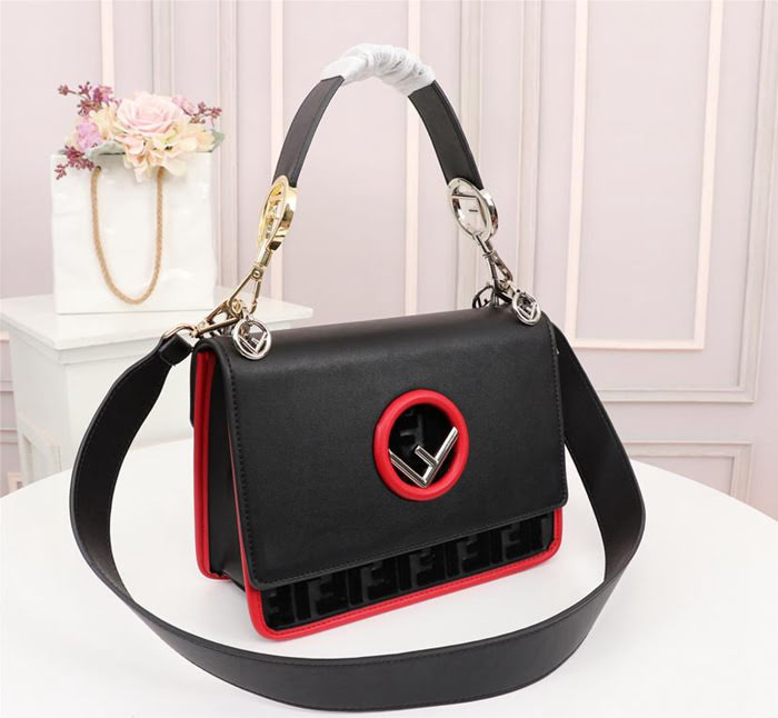 FENDI芬迪 FENDI KAN I手袋 飾以最新FENDI F LOGO 經典雙F圖案 可斜背或手拿  fd1898