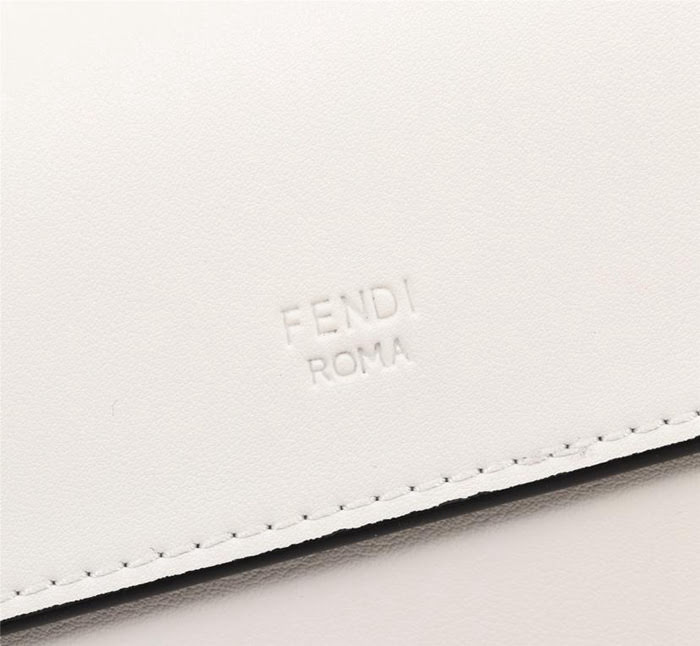FENDI芬迪 FENDI KAN I手袋 飾以最新FENDI F LOGO 經典雙F圖案 可斜背或手拿  fd1900