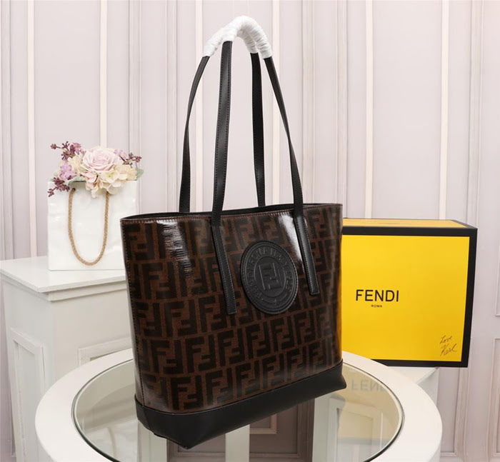 FENDI芬迪 購物袋 簡單實用百搭款 大容量媽咪包  fd1907