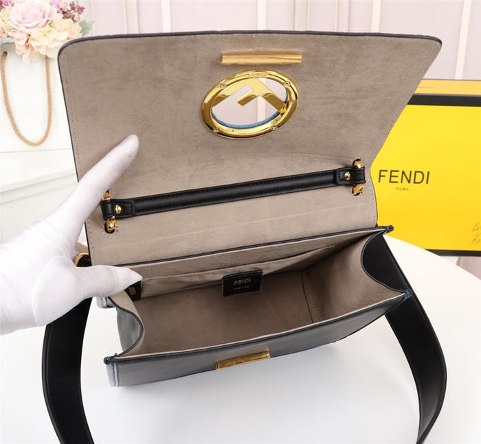 FENDI芬迪 新款 FENDI KAN I 時尚手提肩背包  fd1928