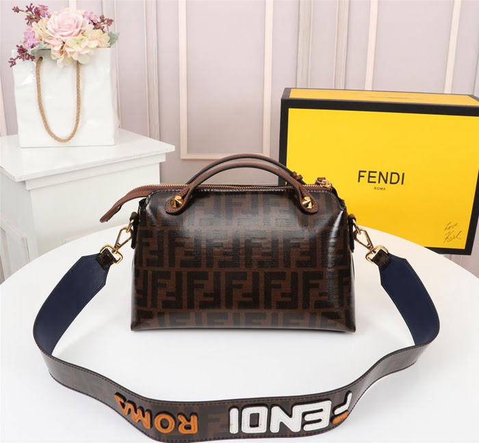 FENDI芬迪 最具實力經典款式 時尚 手提斜挎包  fd1931