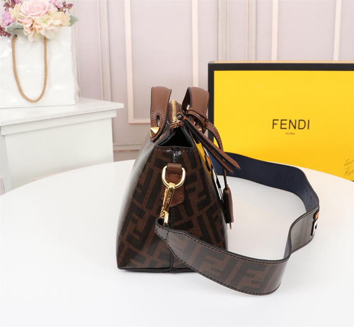 FENDI芬迪 最具實力經典款式 時尚 手提斜挎包  fd1931