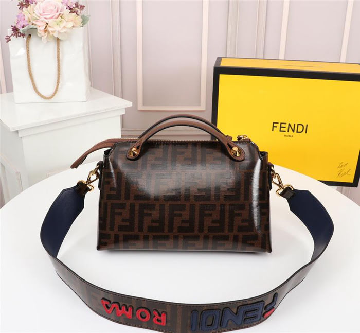 FENDI芬迪 最具實力經典款式 時尚 手提斜挎包  fd1932