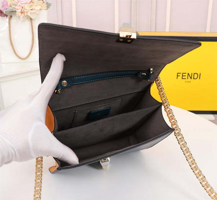 FENDI芬迪 小號 最新FENDI MANIA膠囊系列 撞色皮拼接裝飾 個性LOGO大印花 手提肩背包  fd1955