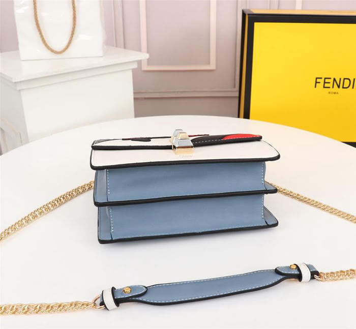 FENDI芬迪 小號 最新FENDI MANIA膠囊系列 撞色皮拼接裝飾 個性LOGO大印花 手提肩背包  fd1956