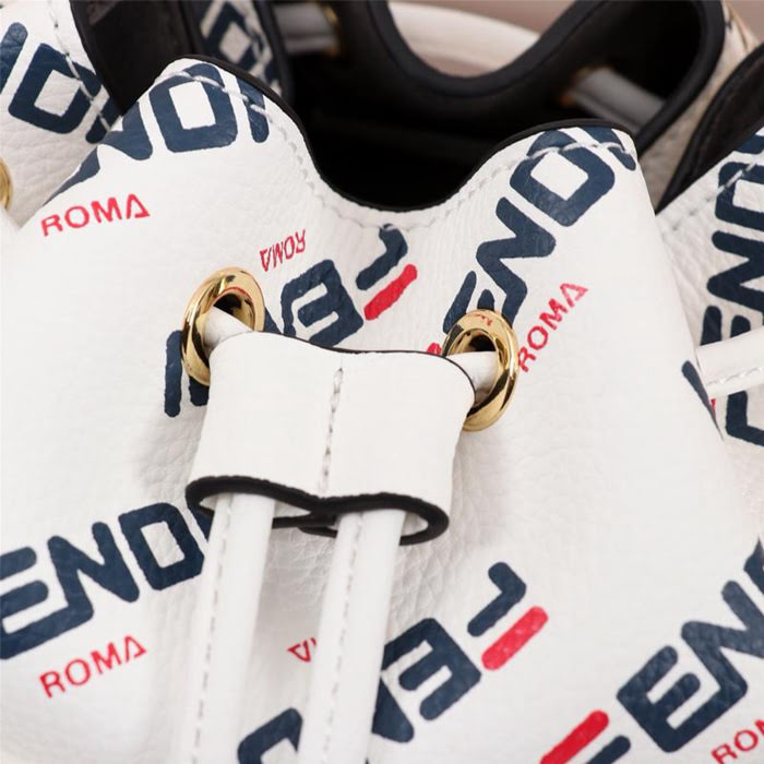 FENDI芬迪 新款 正品複製 FENDI Mon Treason水桶包 藍色Fendi Mania印花圖案  fd1961