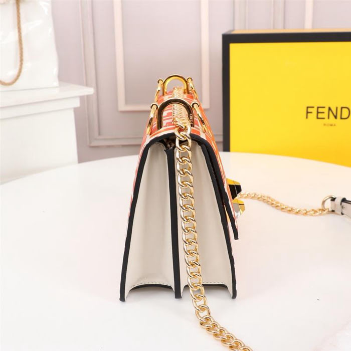 FENDI芬迪 小號新色 滿滿的F字母 全新長方形Logo 手提肩背包 8826  fd1963