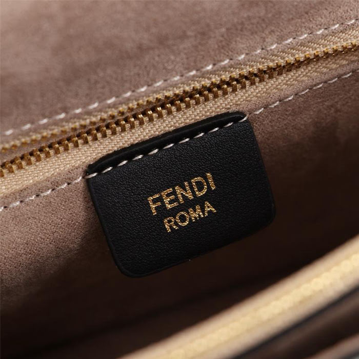 FENDI芬迪 小號新色 滿滿的F字母 全新長方形Logo 手提肩背包 8826  fd1965