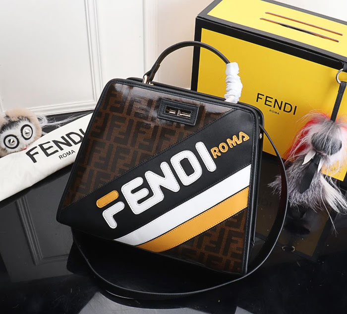 FENDI芬迪 大號 PEEKABOO DEFENDER 包套 定制化Fendi Mania字樣 手提肩背包  fd1988