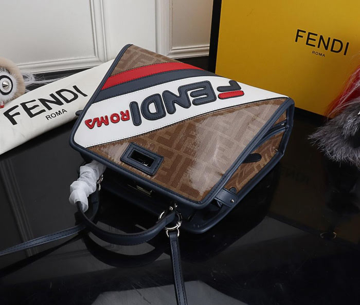 FENDI芬迪 大號 PEEKABOO DEFENDER 包套 定制化Fendi Mania字樣 手提肩背包  fd1990