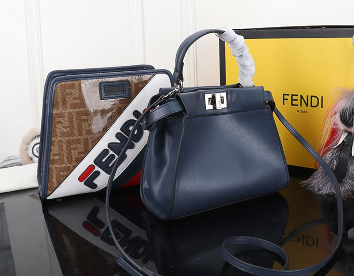 FENDI芬迪 大號 PEEKABOO DEFENDER 包套 定制化Fendi Mania字樣 手提肩背包  fd1990