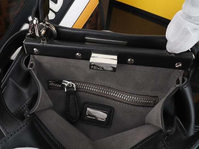FENDI芬迪 大號 PEEKABOO DEFENDER 包套 定制化Fendi Mania字樣 手提肩背包  fd1991