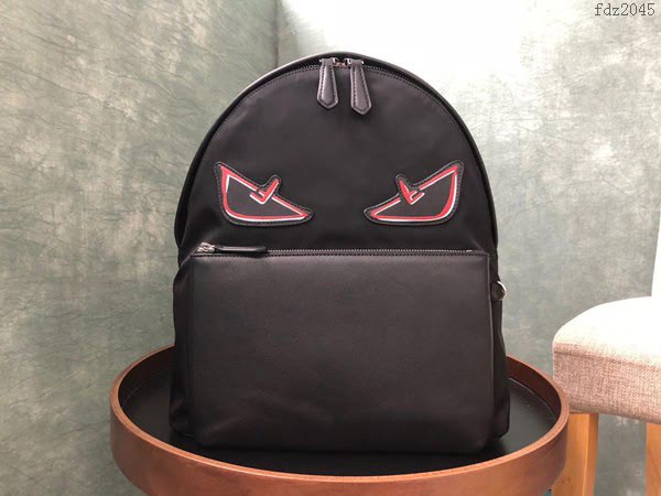 FENDI雙肩包 大號 正面口袋背包 Bag Bugs 眼睛形狀貼花 芬迪背包 男女同款  fdz2045