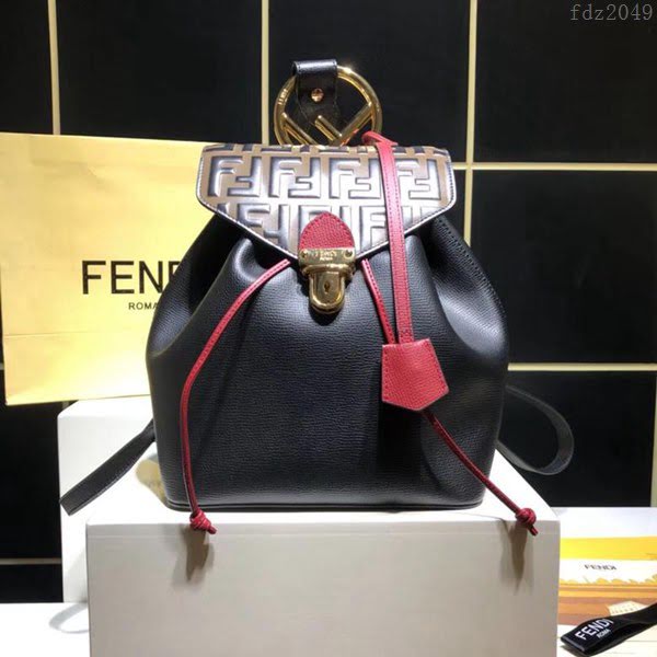 FENDI女包 BACKPACK新款 女士雙肩包 經典FF凸紋印花標誌 芬迪女背包  fdz2049