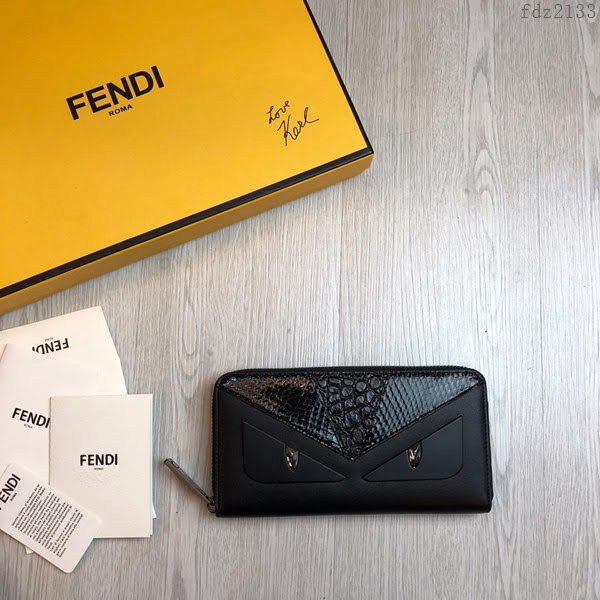 FENDI拉鏈錢包 19年春夏季最新手包 小摔牛皮 芬迪長錢包  fdz2133