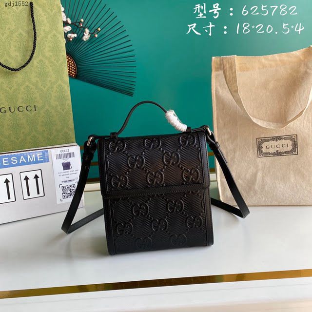 Gucci顶级男女包包 古驰GG压花翻盖手提邮差包 Gucci手提肩背斜挎包 627470  gdj1552