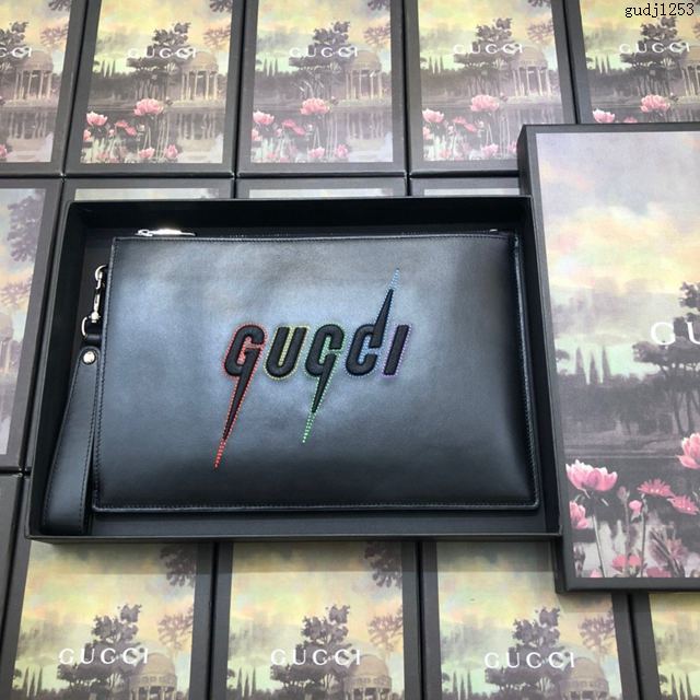 Gucci包 古馳手包 597678黑皮 Gucci字母精美刺繡圖案 Gucci拉鏈手包  gudj1253