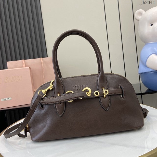 miumiu專櫃繆繆最新款爆款保齡球包原廠皮革手提包 jh2344型號：5bb168