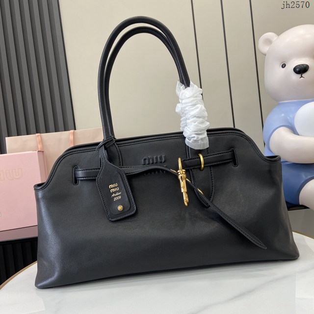 miumiu繆繆專櫃最新款羊皮手提包大號休閒女包 jh2570型號：5BG310