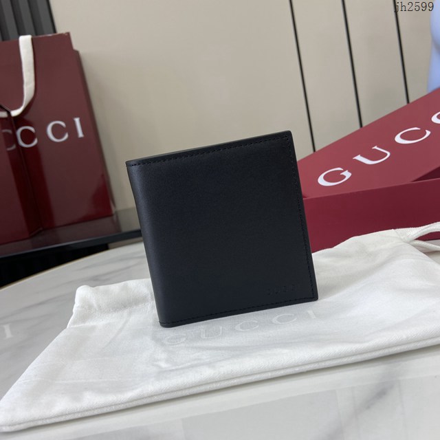 Gucci專櫃古馳最新款Emblem系列對折短夾錢包 jh2599型號：818949
