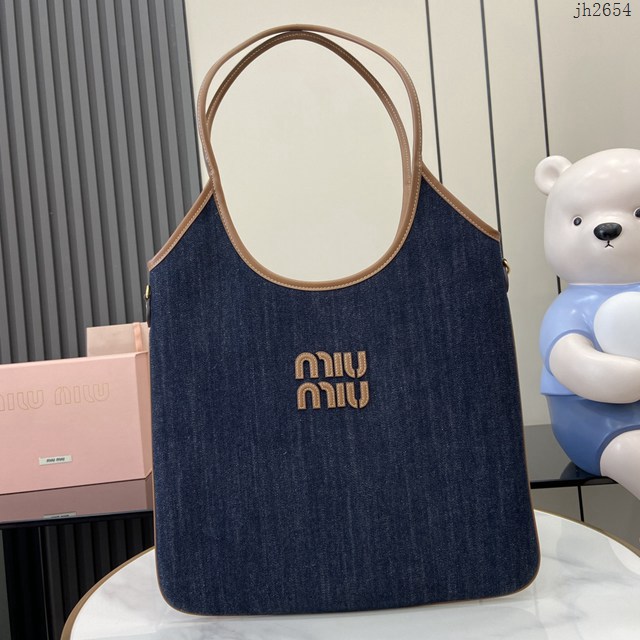 MIU MIU專櫃繆繆最新款Naplak漆面羊皮革托特包 jh2654型號：5BG231