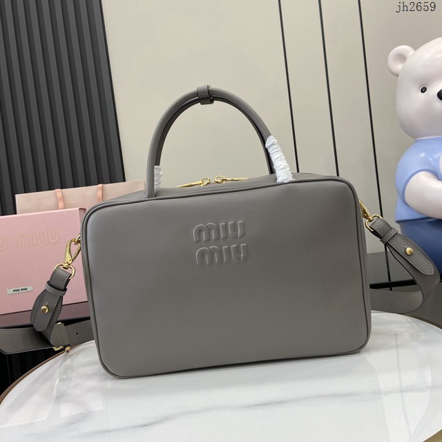 MIU MIU專櫃繆繆最新款二代肩帶款Beau手袋原廠皮手提公事包 jh2659型號：5BB117