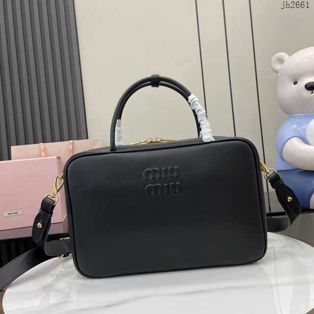 MIU MIU專櫃繆繆最新款二代肩帶款Beau手袋原廠皮手提公事包 jh2661型號：5BB117