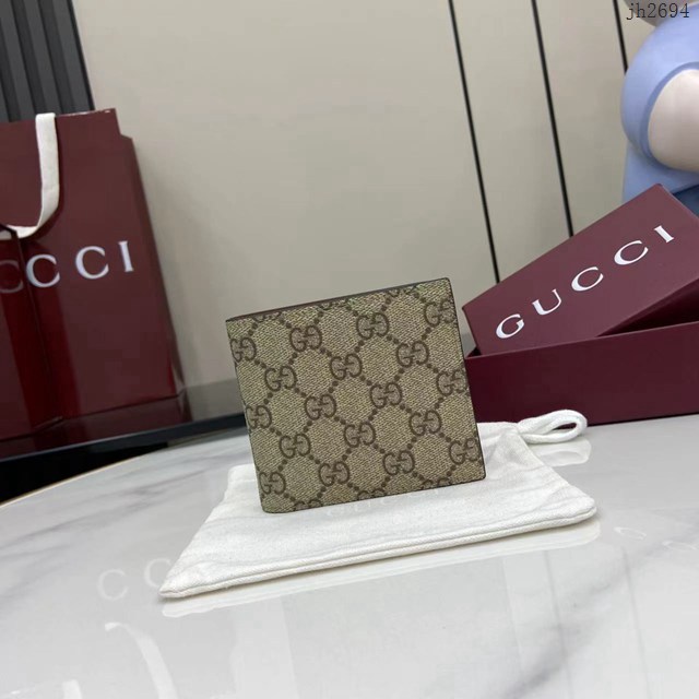 Gucci專櫃古馳最新款Emblem系列雙折錢包男士短夾錢包 jh2694型號：821200