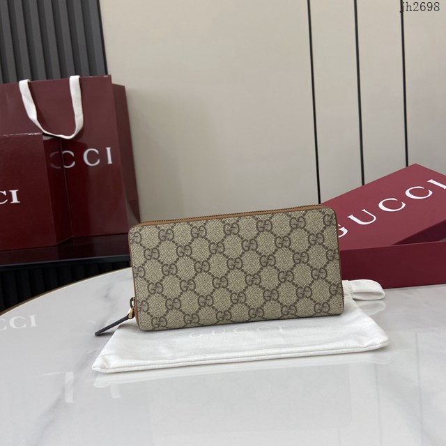 Gucci專櫃古馳最新款Emblem系列經典圖案全拉鏈錢包男士長錢夾 jh2698型號：821207