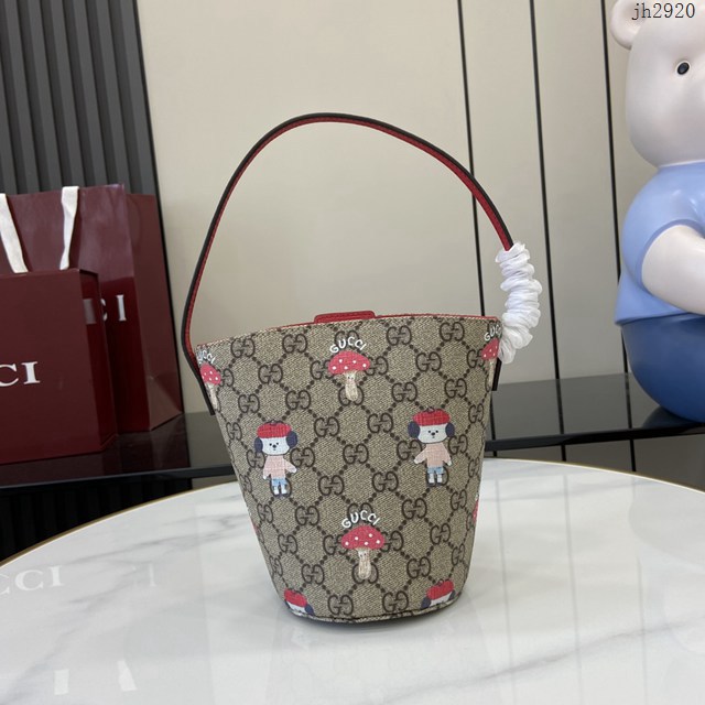 Gucci專櫃古馳2025早春兒童系列最新款動物印花手提托特包 jh2920型號：752356