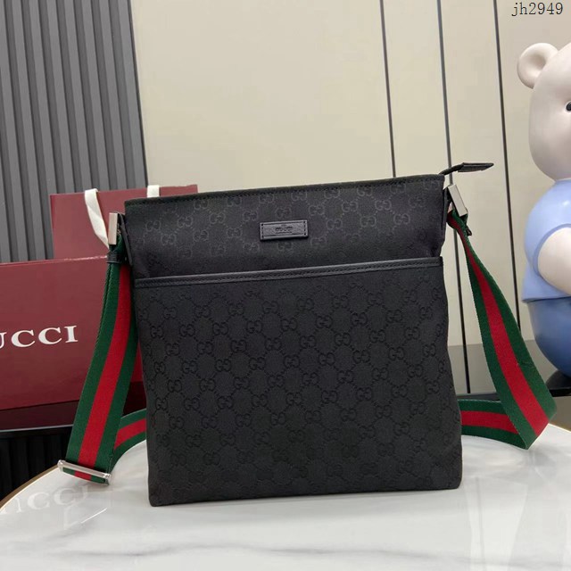 Gucci專櫃古馳最經典款男士單肩斜挎包 jh2949型號:  189751（小號）