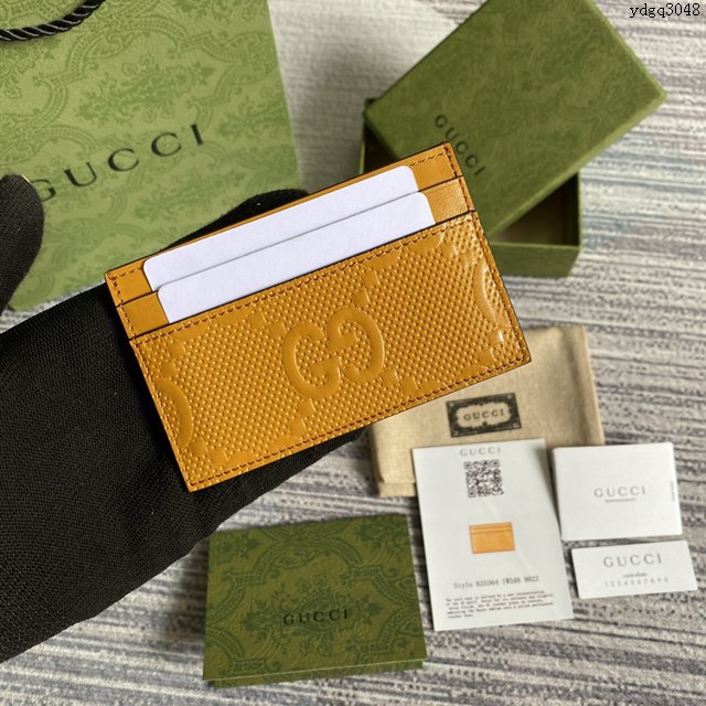 Gucci新款包包 古馳名片夾 Gucci牛皮卡包 625564  ydg3048