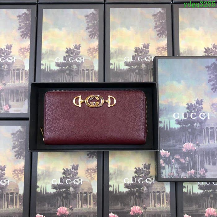 GUCCI古馳錢包 2019新款 Zumi系列 粒面皮革 互扣式G馬銜扣 女款拉鏈長錢包 570661 棗紅  ydgq3285