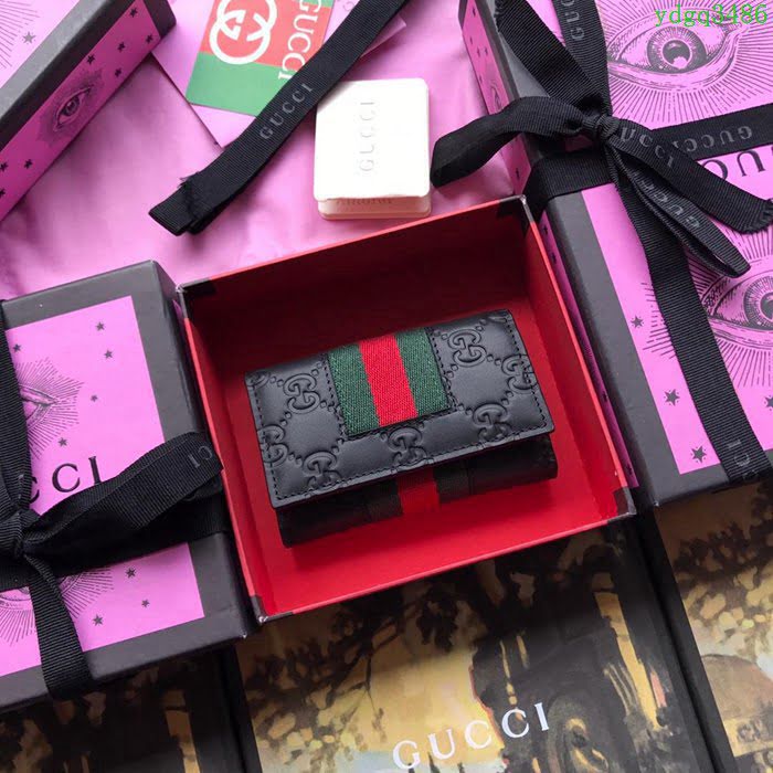 GUCCI古馳 新款 408828黑壓全皮 2018最新款 鑰匙包系列 雙GG壓花織帶 鑰匙包  ydgq3486