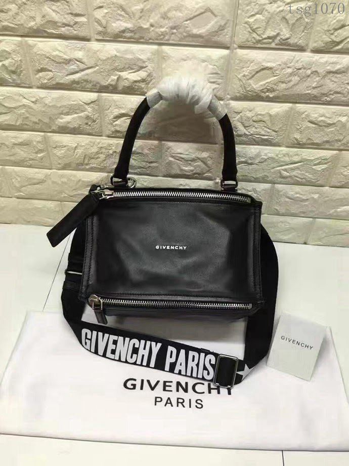 GlVENCHY紀梵希 最新白字Logo 白字肩帶 平紋胎牛 潘多拉 手提斜挎包  tsg1070