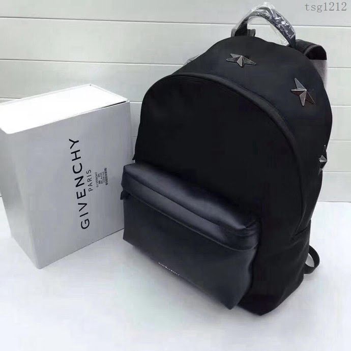 GlVENCHY紀梵希 2019年新款 爆款 帆布背包 配頭層牛皮 織帶＋兩顆小金屬五角星 休閒雙肩包 潮人必備款  tsg1212