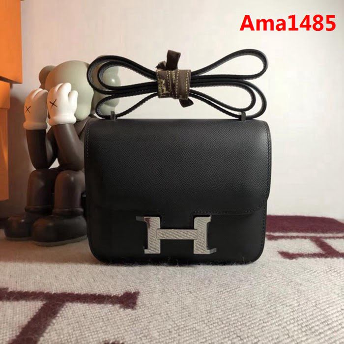 HERMES愛馬仕 空姐包 constance 黑 EPSOM 18cm 銀扣 蠟線縫製 單肩斜挎包  Ama1485